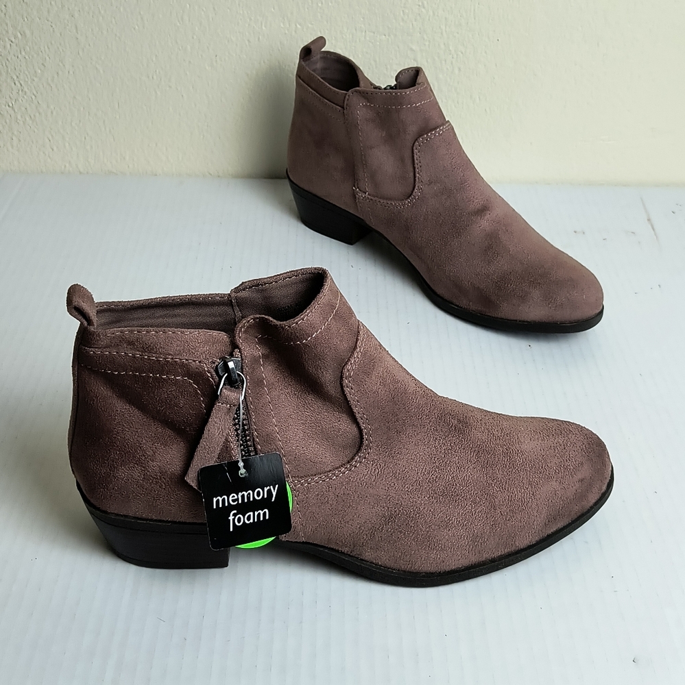 Az Garrity 9.5M Mauve Ankle Booties Side Zip Pull-on - Picture 2 of 11